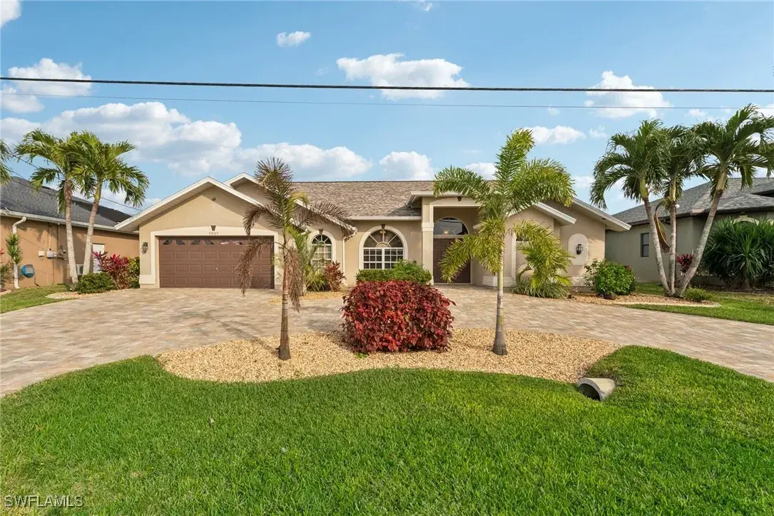 Picture of 2009 SE 17Th Pl, Cape Coral, FL 33990