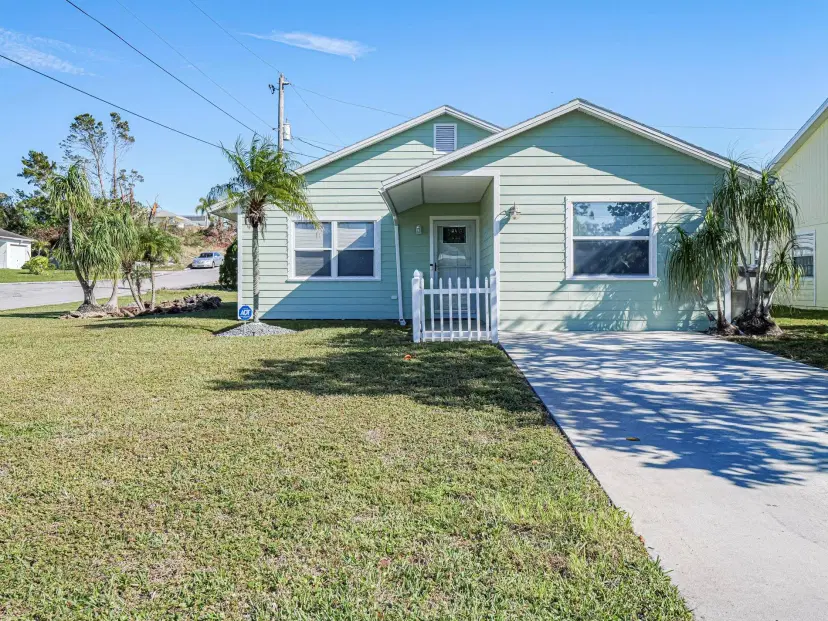 Picture of 1600 SW 3Rd Ct, Vero Beach FL 32962