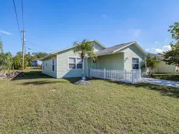 Picture of 1600 SW 3Rd Ct, Vero Beach, FL 32962