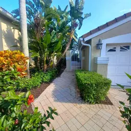 Picture of 4738 Carlton Golf Drive, Lake Worth, FL 33449