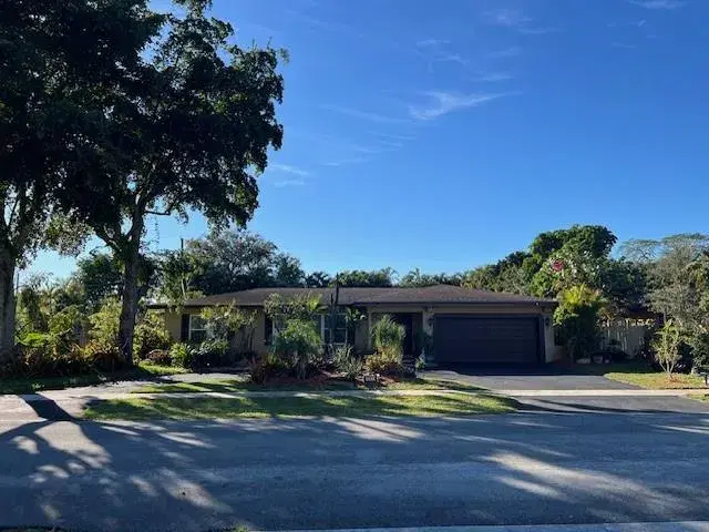 Picture of 561 NW 75Th Ave, Plantation, FL 33317