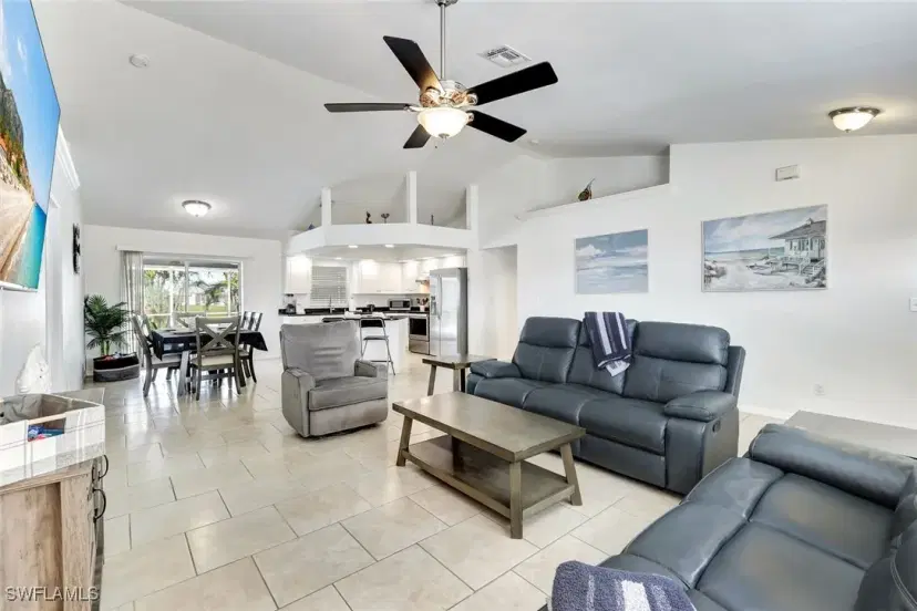 Picture of 605 SW 13Th St, Cape Coral FL 33991