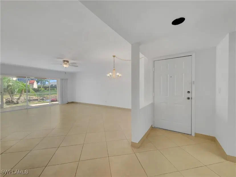 Picture of 9832 Luna Cir 103G, Naples FL 34109