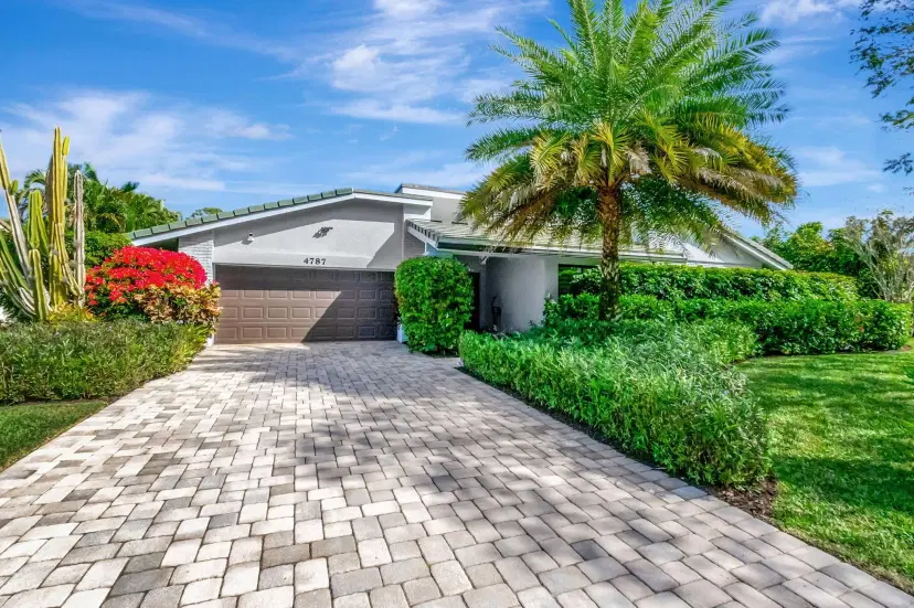 Picture of 4787 Pineview Circle, Delray Beach FL 33445