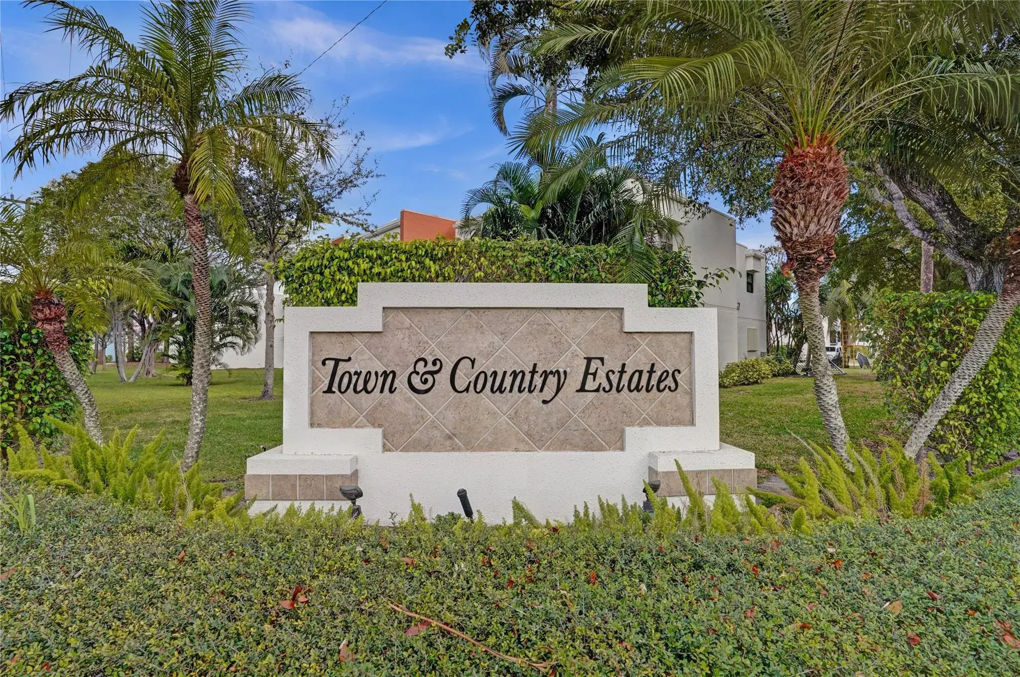 Picture of 509 Dotterel Road 21D, Delray Beach, FL 33444