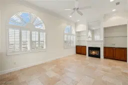 Picture of 109 Barefoot Cir 22, Bonita Springs, FL 34134