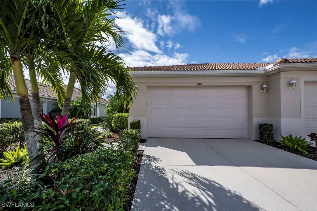 Picture of 11904 Grosseto Ct, Fort Myers, FL 33913