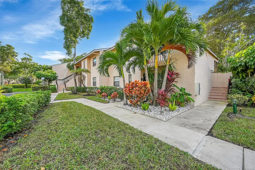 Picture of 9272 Vista Del Lago 28F, Boca Raton FL 33428