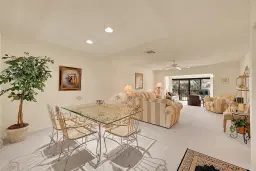 Picture of 9272 Vista Del Lago 28F, Boca Raton, FL 33428