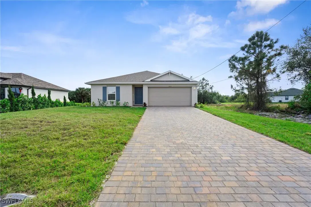 Picture of 3013 41St St Sw, Lehigh Acres, FL 33976