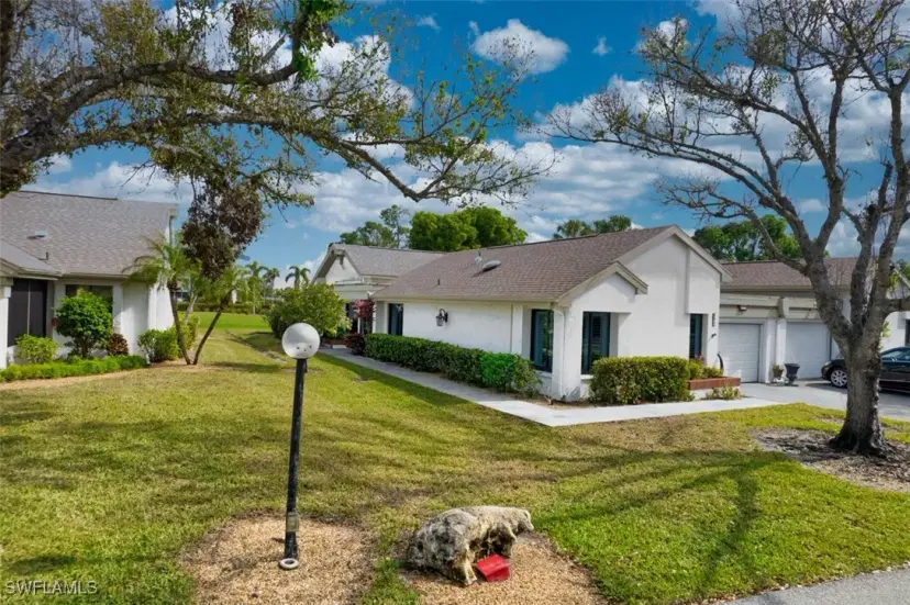 Picture of 1792 Pine Glade Cir, Fort Myers FL 33907