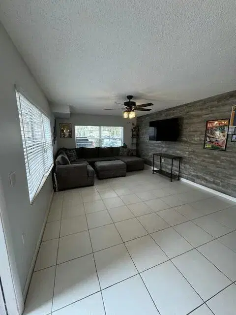 Picture of 33 Clinton Court D, Royal Palm Beach FL 33411