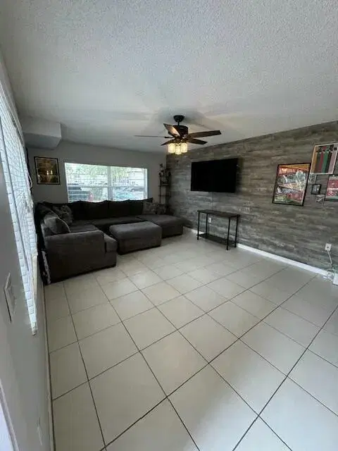 Picture of 33 Clinton Court D, Royal Palm Beach FL 33411