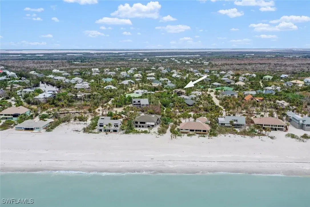 Picture of 4353 Gulf Pines Dr, Sanibel, FL 33957