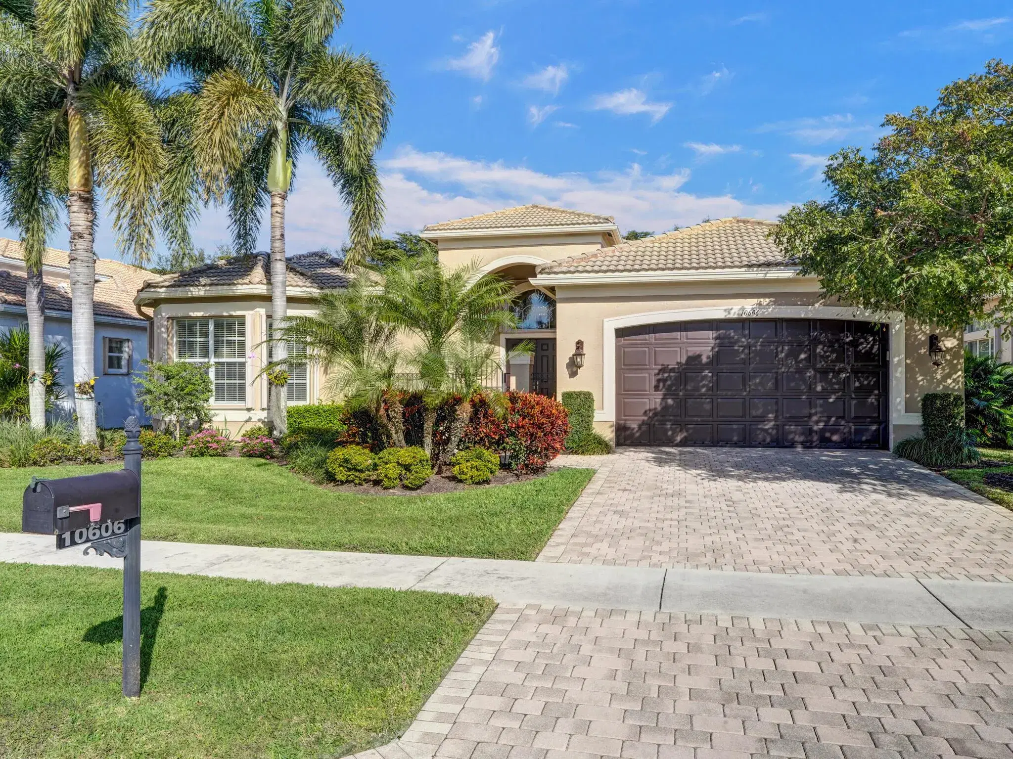 Picture of 10606 Whitewind Circle, Boynton Beach, FL 33473