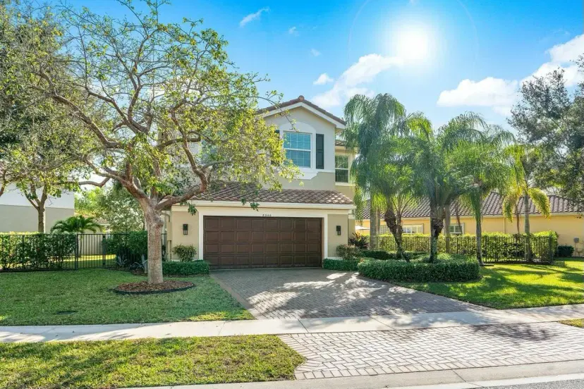 Picture of 8340 Calabria Lakes Drive, Boynton Beach FL 33473