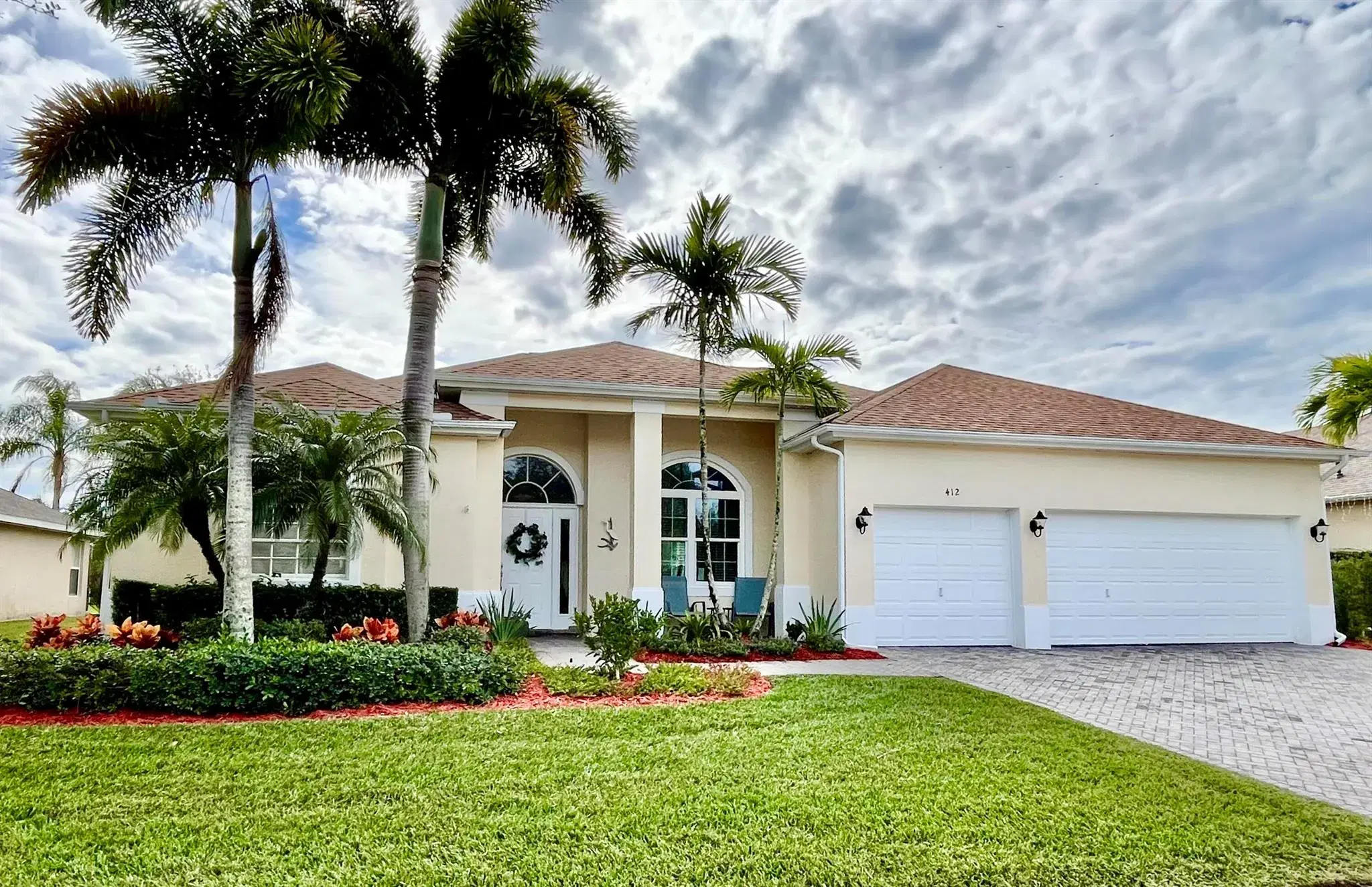 Picture of 412 N Key Lime Square Sw, Vero Beach, FL 32968