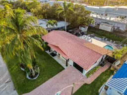 Picture of 739 SE 9Th Avenue, Deerfield Beach, FL 33441