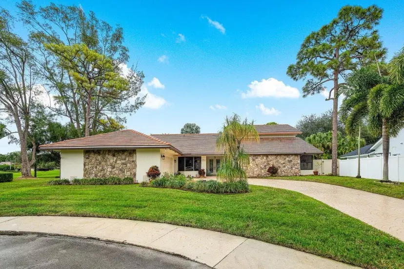 Picture of 648 Deer Creek Sand Pine Lane, Deerfield Beach FL 33442