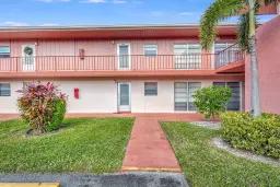 Picture of 25 Golfs Edge H, West Palm Beach, FL 33417