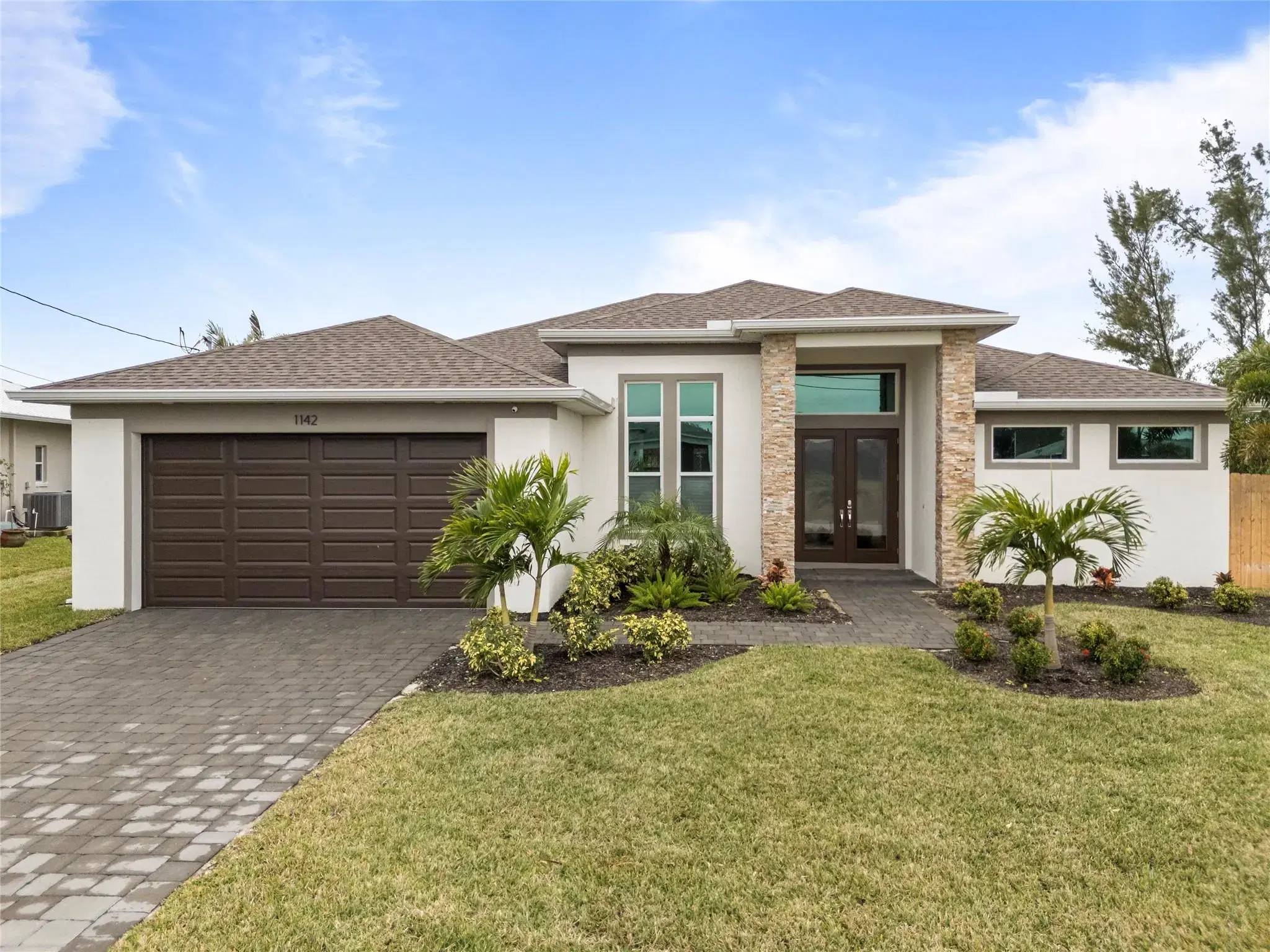 Picture of 1142 SW 15Th St, Cape Coral, FL 33991