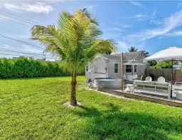 Picture of 411 Franklin Road, West Palm Beach, FL 33405