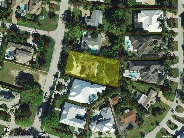 Picture of 2000 Crayton Rd, Naples FL 34102