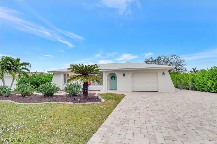 Picture of 3652 Bailes St, Bonita Springs FL 34134