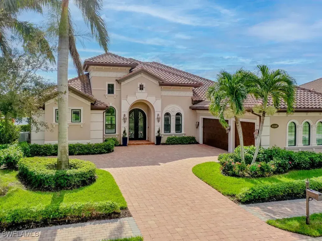 Picture of 6564 Costa Cir, Naples, FL 34113