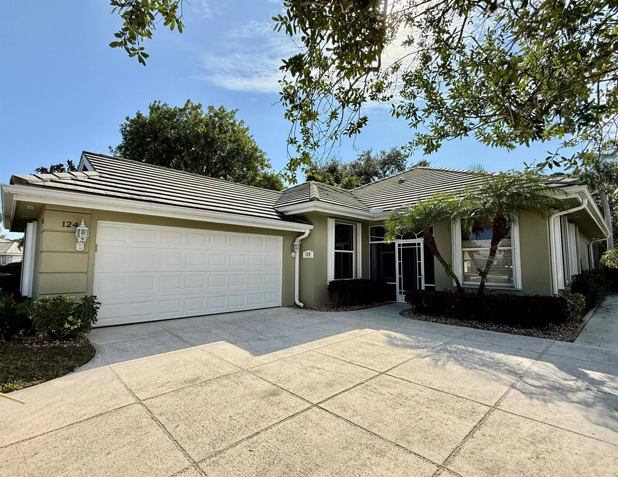 Picture of 124 NW Bentley Circle, Saint Lucie West, FL 34986