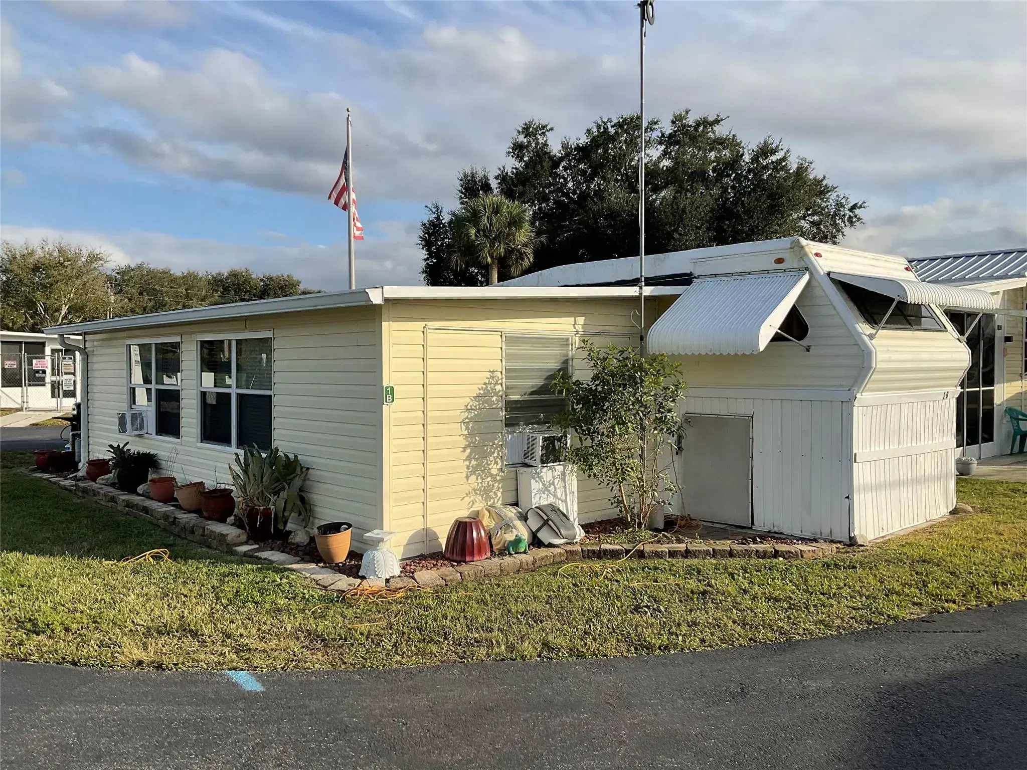 Picture of 1339 Old Lakeport Rd, Moore Haven, FL 33471