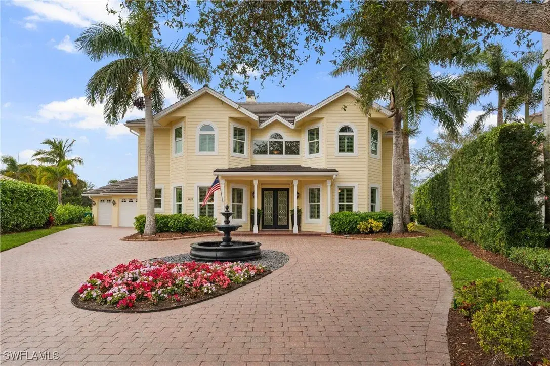 Picture of 4009 Treadwater Ct, Naples, FL 34109