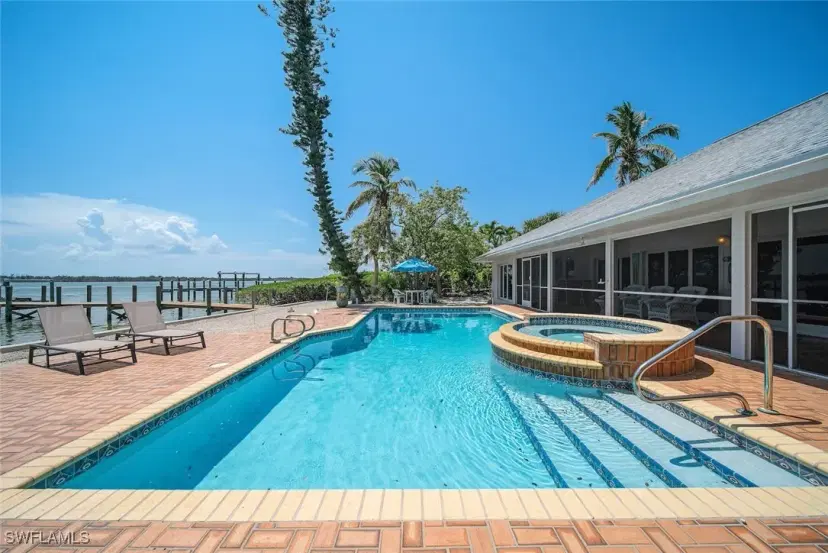 Picture of 15153 Captiva Dr W, Captiva FL 33924