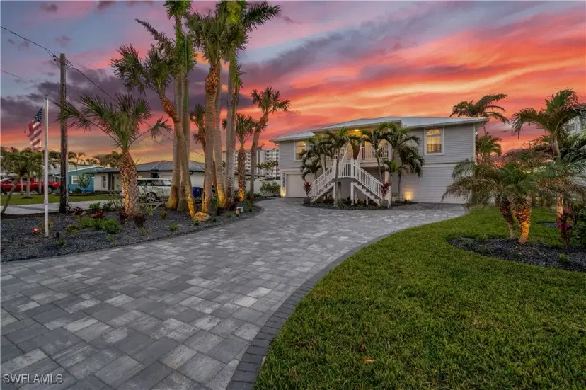 Picture of 7842 Buccaneer Dr, Fort Myers Beach FL 33931