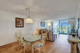 Picture of 2831 Somerset Dr 414, Lauderdale Lakes, FL 33311