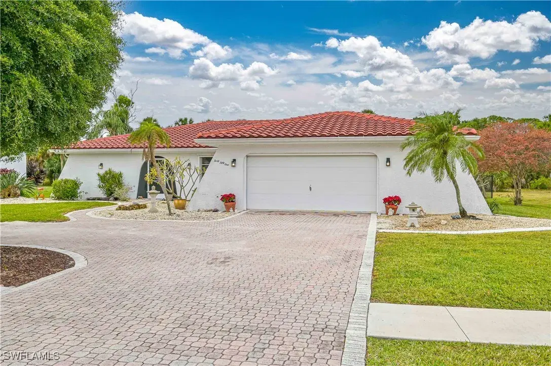 Picture of 4051 Orange Grove Blvd, North Fort Myers, FL 33903