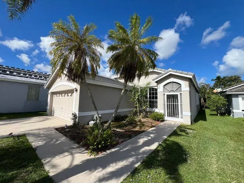 Picture of 922 Lake Wellington Drive, Wellington, FL 33414