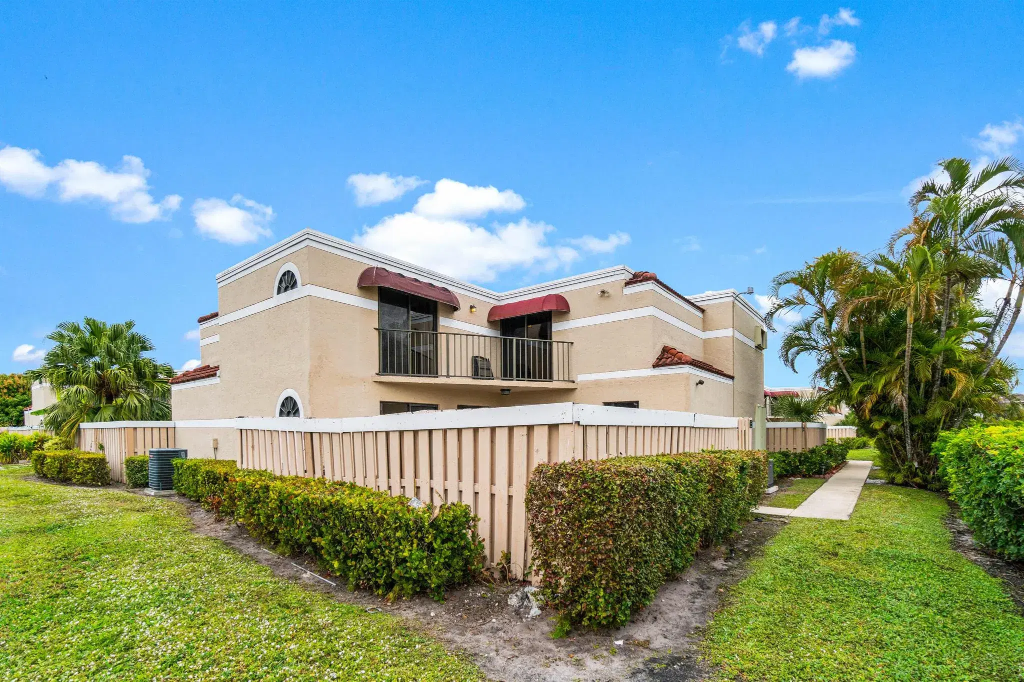 Picture of 3660 Village Drive B, Delray Beach, FL 33445