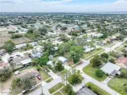 Picture of 1868 Oakley Ave, Fort Myers, FL 33901