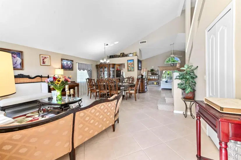 Picture of 2501 Egret Lake Drive, West Palm Beach FL 33413