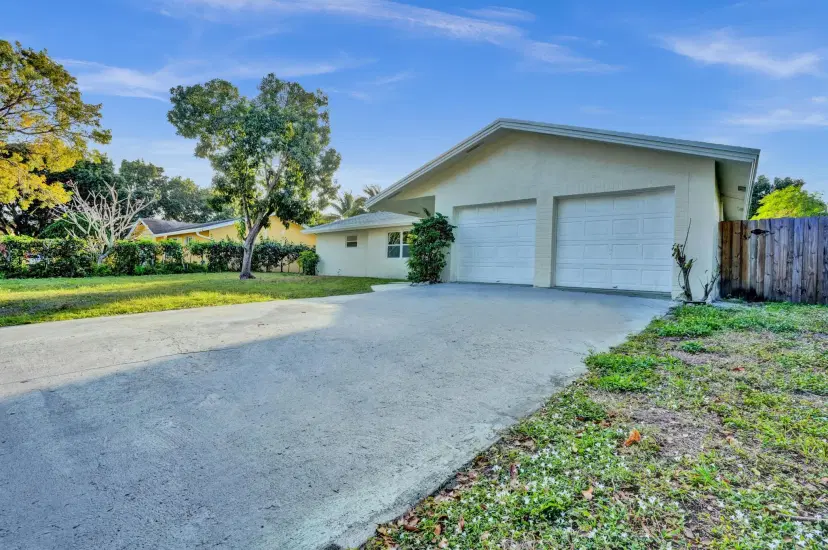 Picture of 4009 Waverly Drive, West Palm Beach FL 33407