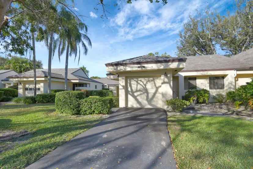 Picture of 424 NW 95Th Ave 1, Plantation FL 33324