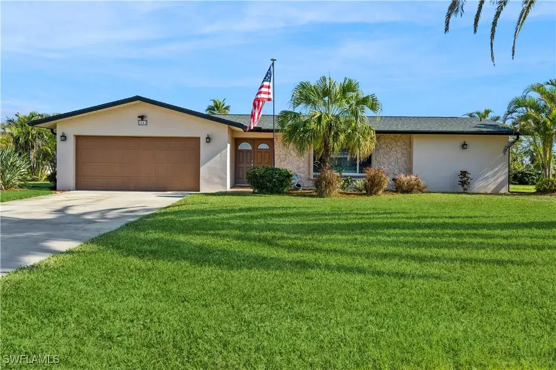 Picture of 2543 SE 22Nd Ave, Cape Coral, FL 33904