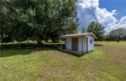 Picture of 1038 Seminole Cir, Moore Haven, FL 33471