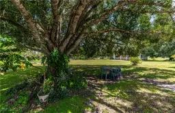 Picture of 1038 Seminole Cir, Moore Haven, FL 33471