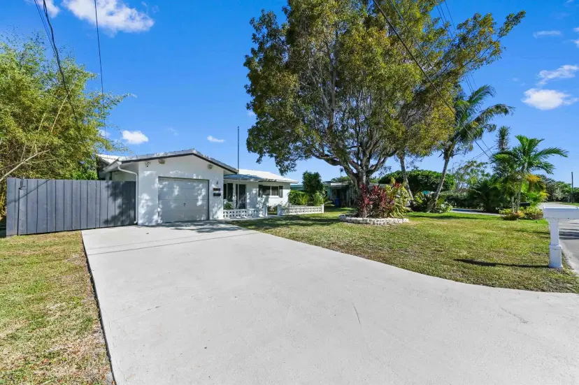 Picture of 4460 NW 19Th Avenue, Oakland Park FL 33309