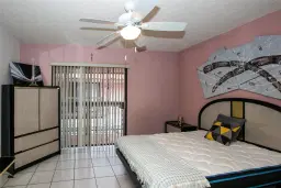 Picture of 2166 W 60Th St 15206, Hialeah, FL 33016