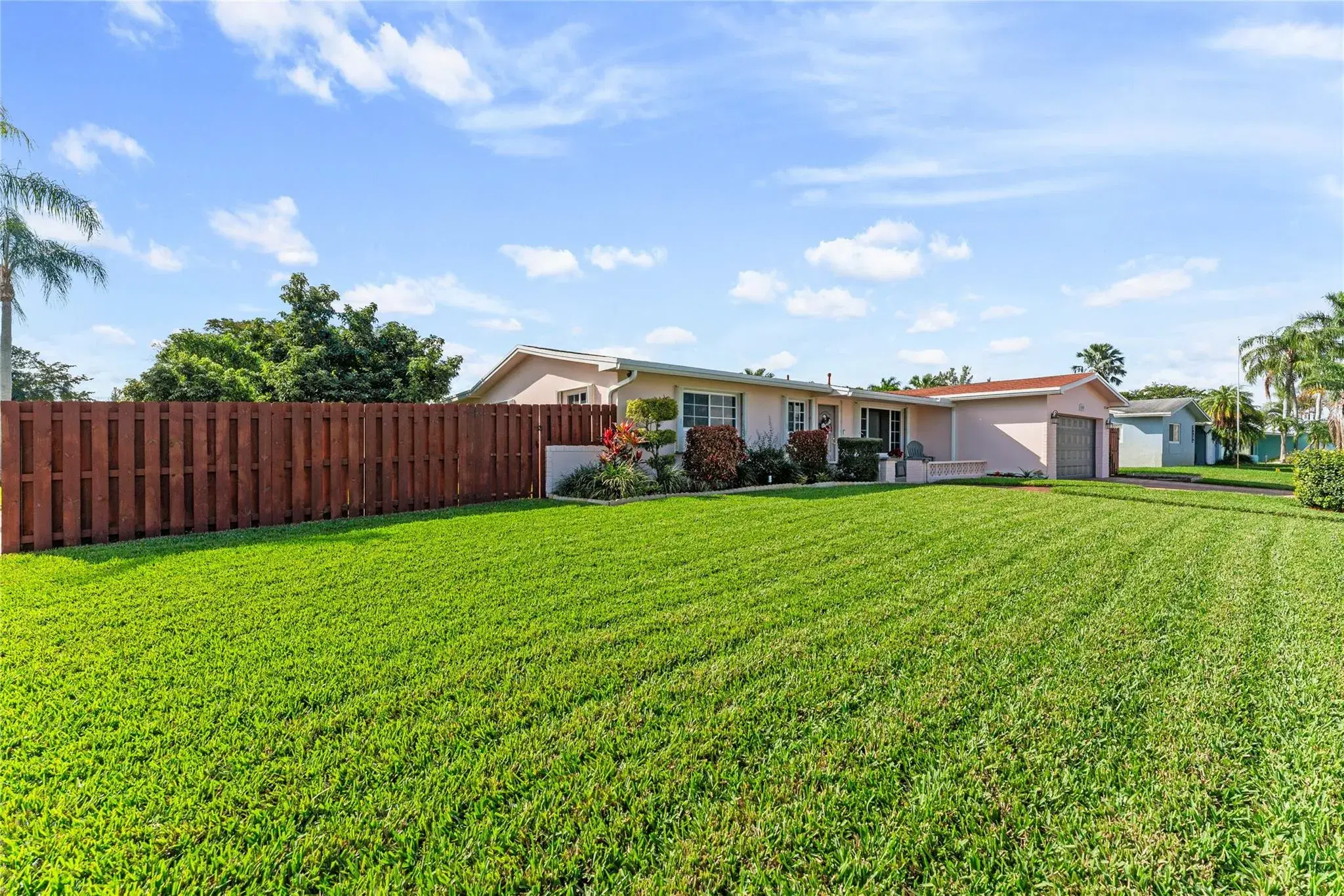 Picture of 10800 NW 18Th St, Pembroke Pines, FL 33026