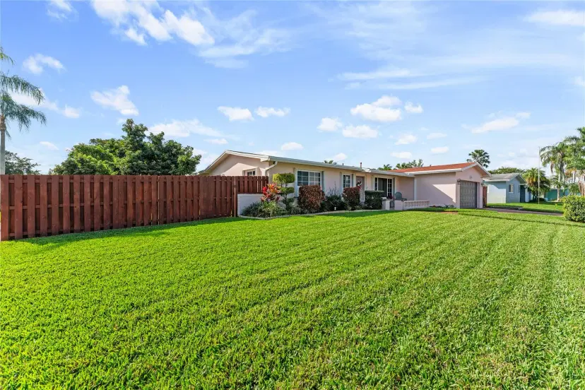 Picture of 10800 NW 18Th St, Pembroke Pines FL 33026