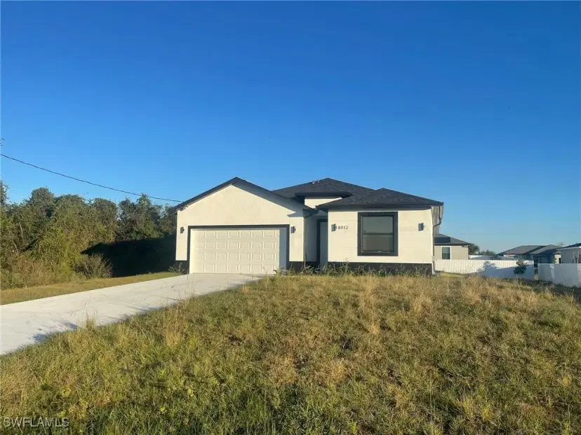 Picture of 1208 Jabara Cir, Labelle FL 33935